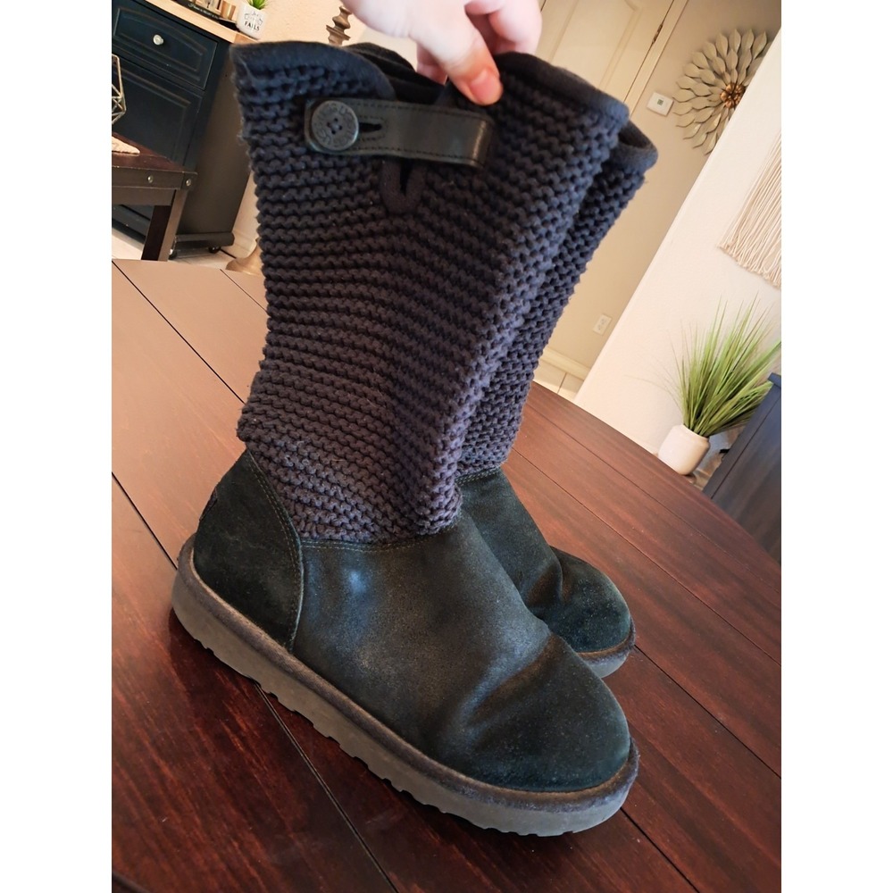 UGG Australia Women's Shaina Black Knit Boots 1012534 Cuff/ Tall Bootie SZ 9